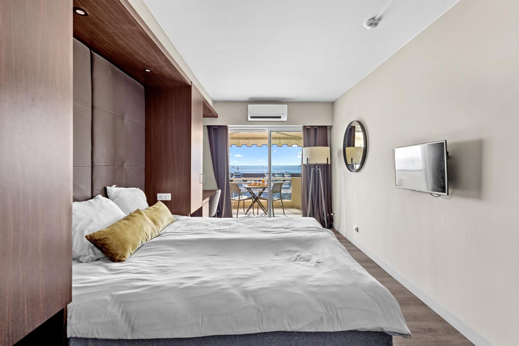 Riviera Beach Hotel Mandelieu La Napoule Ngoại thất bức ảnh