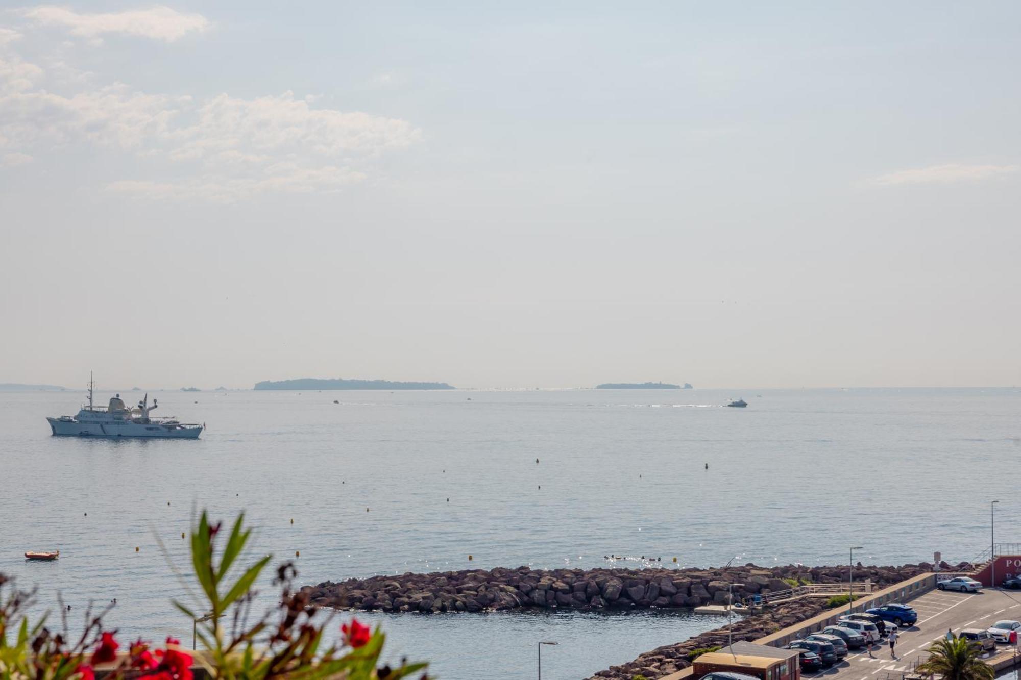 Riviera Beach Hotel Mandelieu La Napoule Ngoại thất bức ảnh
